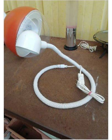 LAMPE SERPENT PLASTIQUE BLC 