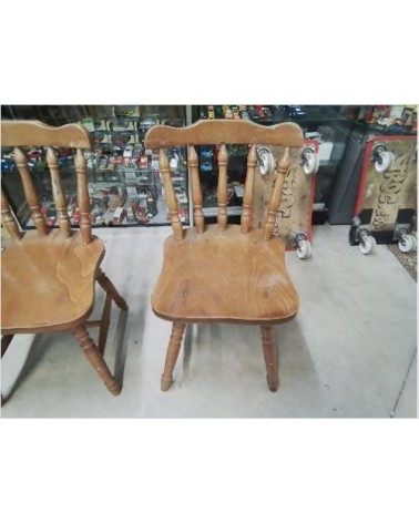 LOT DE 4 CHAISES BOIS 