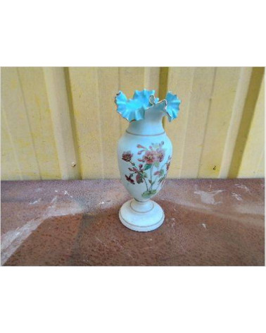 VASE OPALINE ANCIEN 