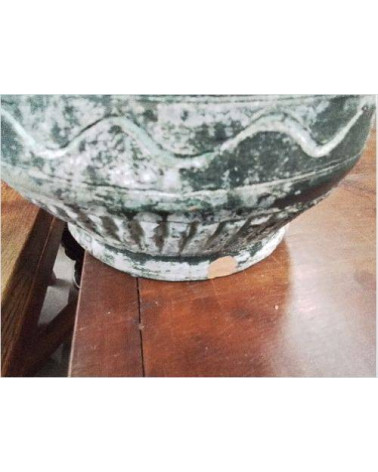 PAIRE DE VASES TERRE CUITE ACCIDENT 