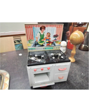 JOUET CUISINIERE 