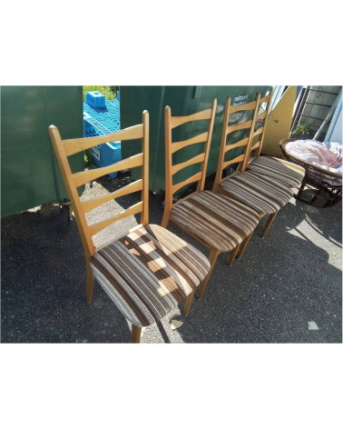 LOT DE 4 CHAISES VINTAGE 