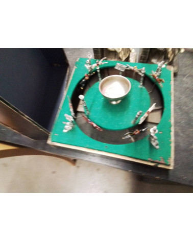 JEU ANCIEN COURSE DE CHEVAUX