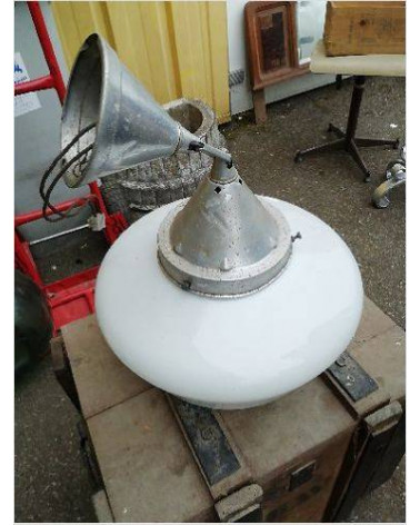 SUSPENSION ANCIENNE OPALINE BLANCHE MAZDA 