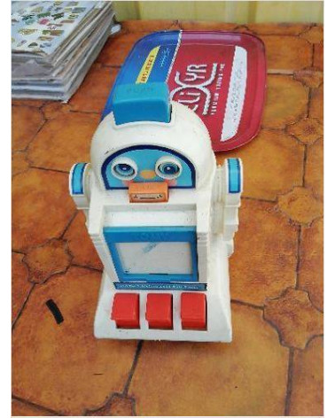 ROBOT ÉDUCATIF PARLANT TOMY