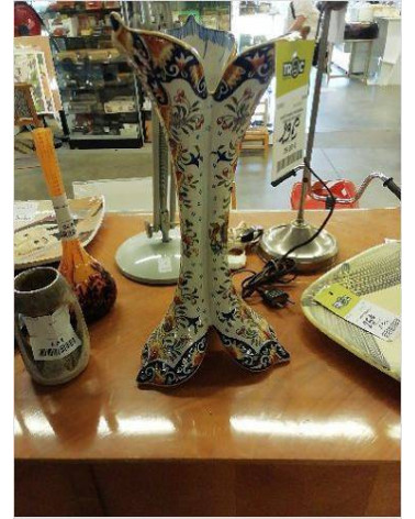 VASE FAINCE ANCIENNE TRIPODE RSTAURE 
