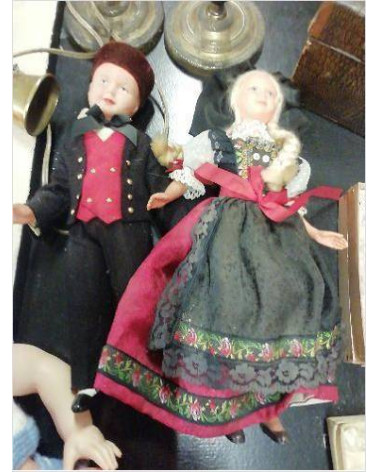 PAIRE DE POUPÉES COUPLE