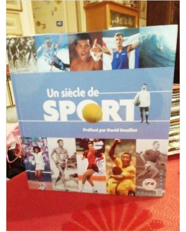 LIVRE + PLANCHE DE TIMBRES UN SIÈCLE DE SPORT 